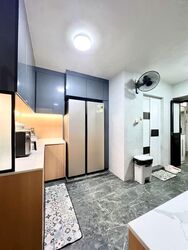 Blk 862 Jurong West Street 81 (Jurong West), HDB Executive #558320041